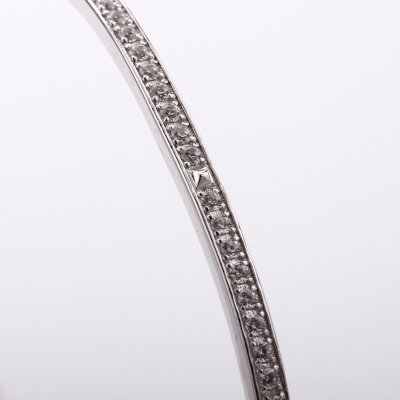 Slim Stone スリム ストーン バングル ホワイト Bracelet Velvet