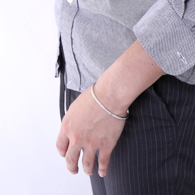 Slim Stone スリム ストーン バングル ホワイト Bracelet Velvet