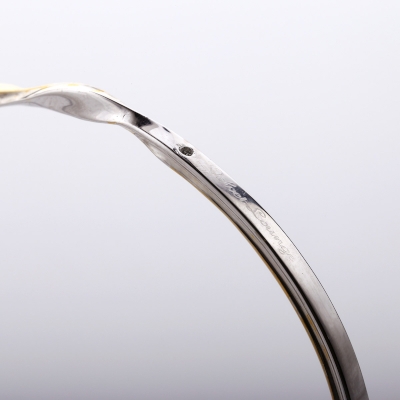 Twist Bangle ツイスト バングル ホワイト Bracelet Velvet Lounge