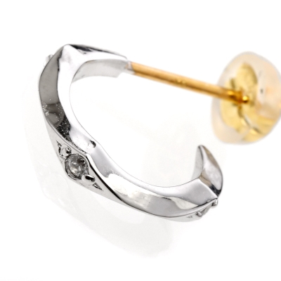 ドラマ 怪盗山猫 主演着用ピアス 素材違いタイプ ] Edging hoop